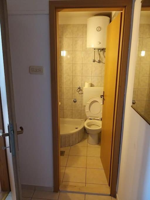 Nice Apartment On Quite Location Near City Center Split Kültér fotó